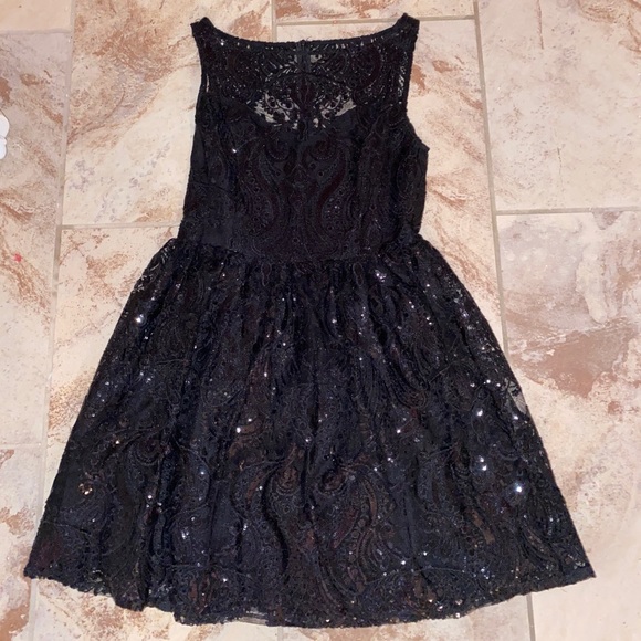 Black Sparkly Formal Dress - Picture 2 of 5